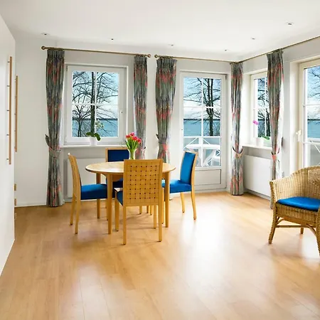 公寓 Sonnige Ferienwohnung Am Meer 吕贝克